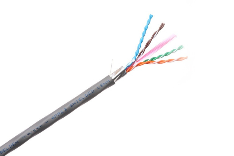 Belden 10GXE03 grijs